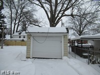 249 Roosevelt Avenue, Elyria, OH - Photo 3