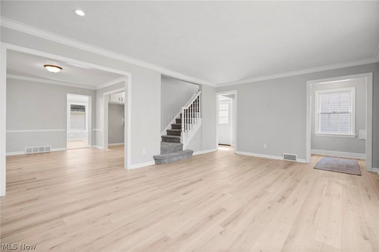 3703 Riedham Road, Shaker Heights, OH - Photo 5