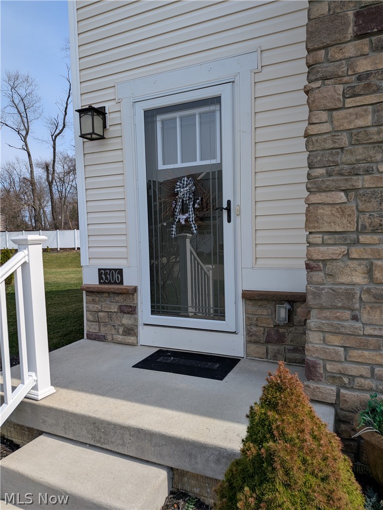 3306 Jackson Park Drive, Massillon, OH - Photo 2