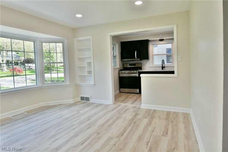 3384 Lakeside Drive, Mineral Ridge, OH - Photo 6