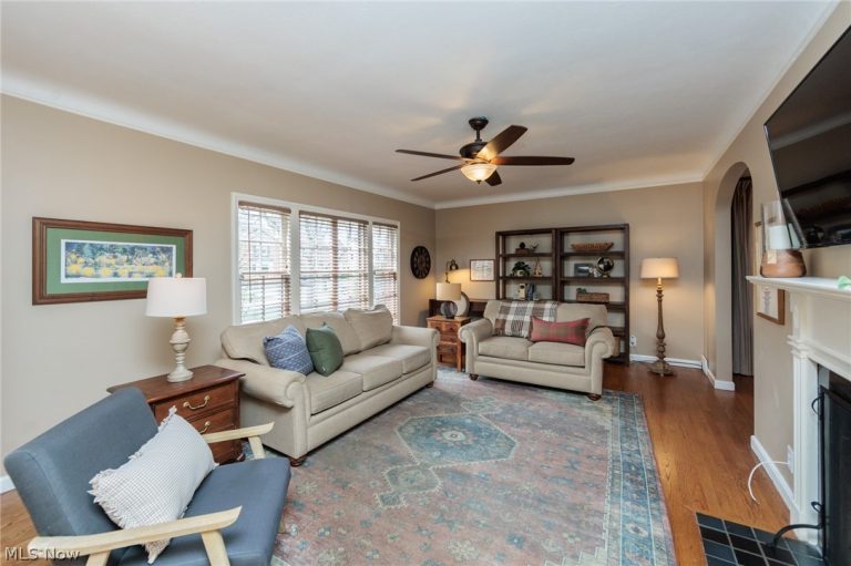 3881 Grenville Road, University Heights, OH - Photo 3