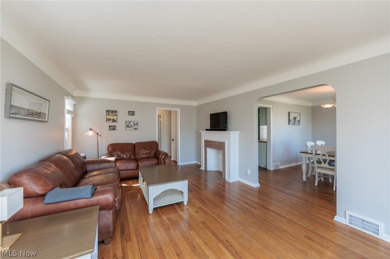 4102 Verona Road, South Euclid, OH - Photo 3