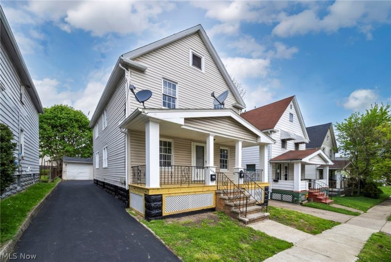 3490 62nd Street, Cleveland, OH - Photo 3