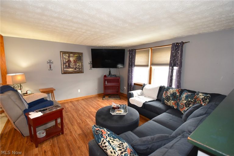 804 Texas Avenue, McDonald, OH - Photo 3