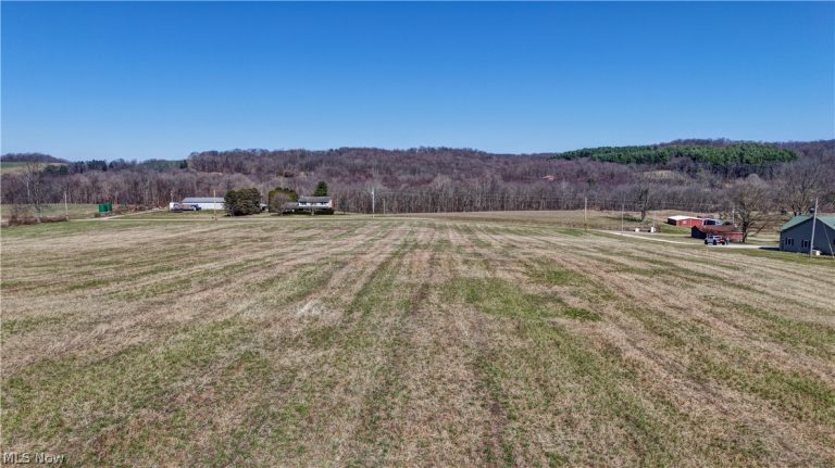 29100 Flat Run Road, Danville, OH - Photo 2