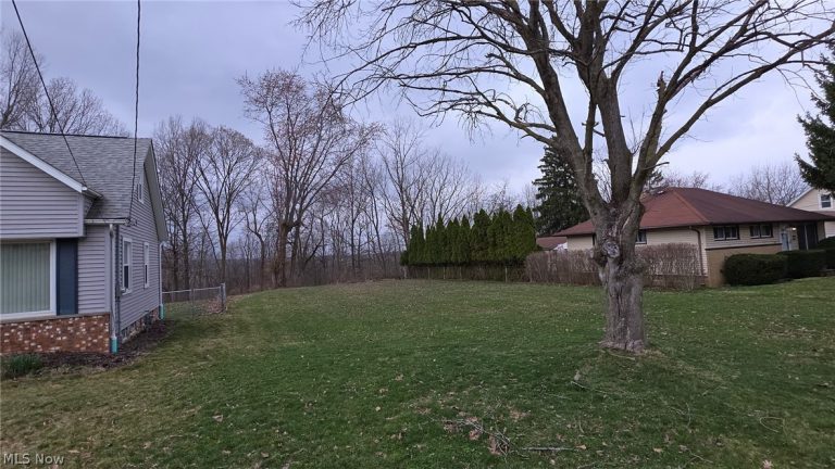 4930 81st Street, Garfield Heights, OH - Photo 4