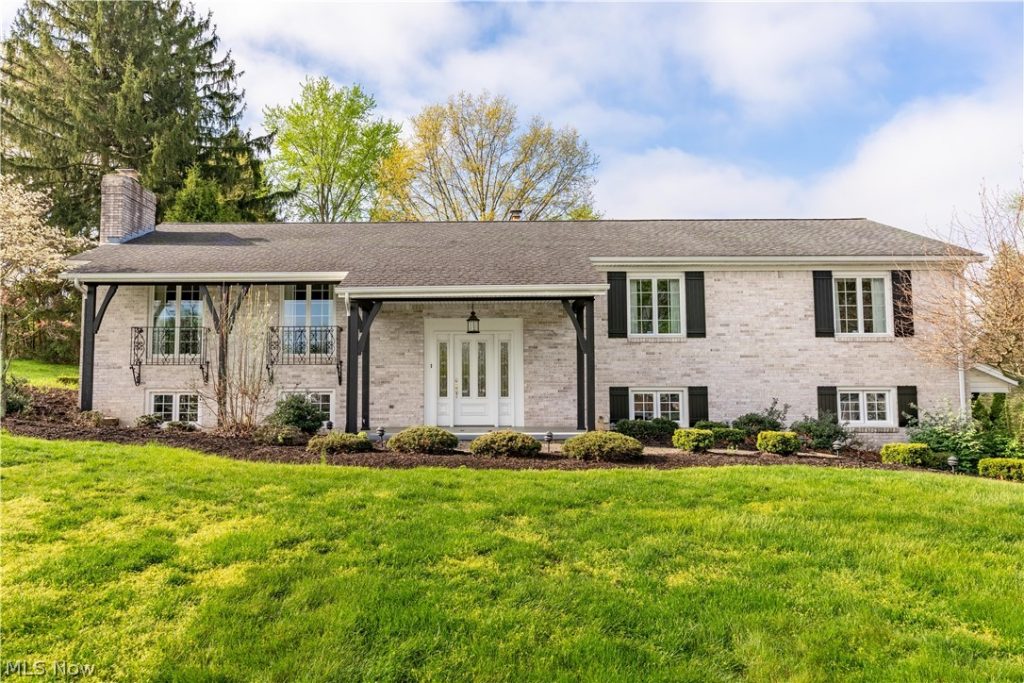 2240 Devonshire Drive, Canton, OH