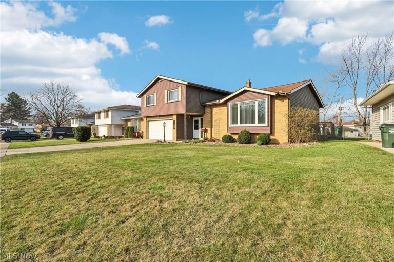 7100 Trevor Lane, Parma, OH - Photo 3