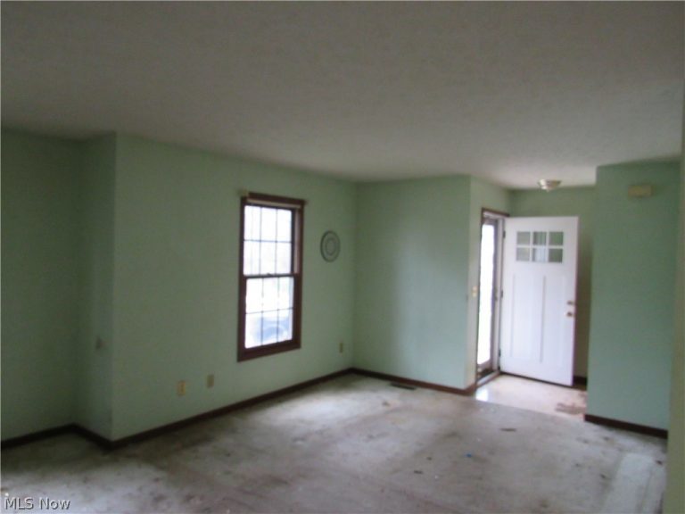 1615 84th Street, Cleveland, OH - Photo 4