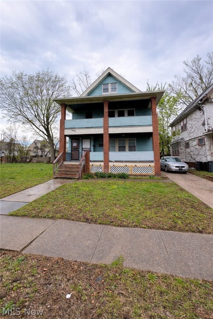 13605 Gainsboro Avenue ##3, East Cleveland, OH