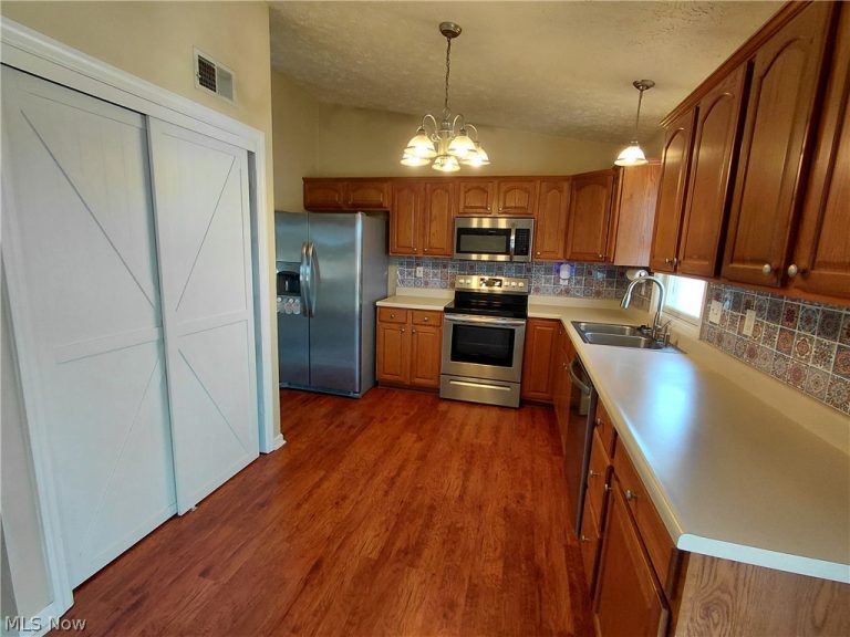 482 Bantam Ridge Road, Wintersville, OH - Photo 3