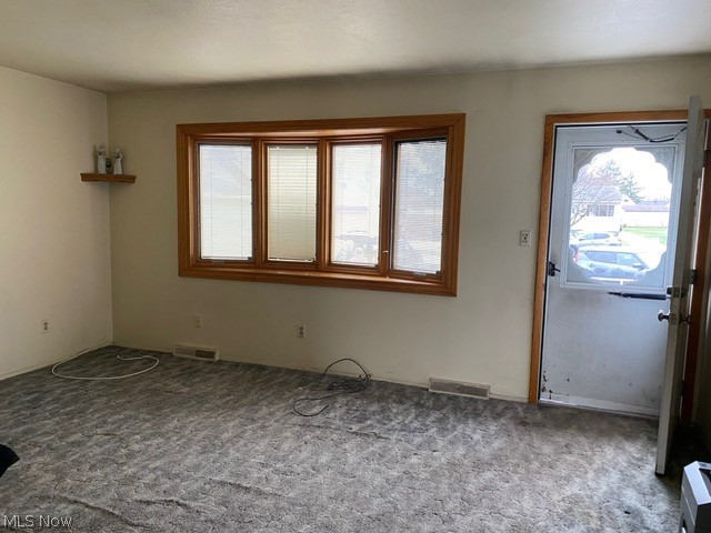 6024 Brook Court, Brook Park, OH - Photo 5