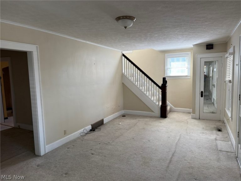 612 Eastlawn Avenue, Parkersburg, WV - Photo 8