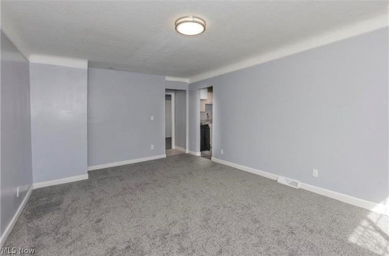 1460 Belvoir Boulevard, South Euclid, OH - Photo 5