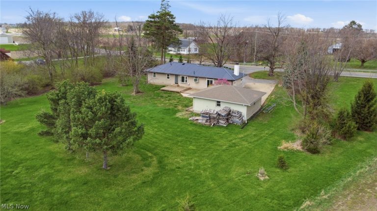 3716 Lima Sandusky Road, Sandusky, OH - Photo 2