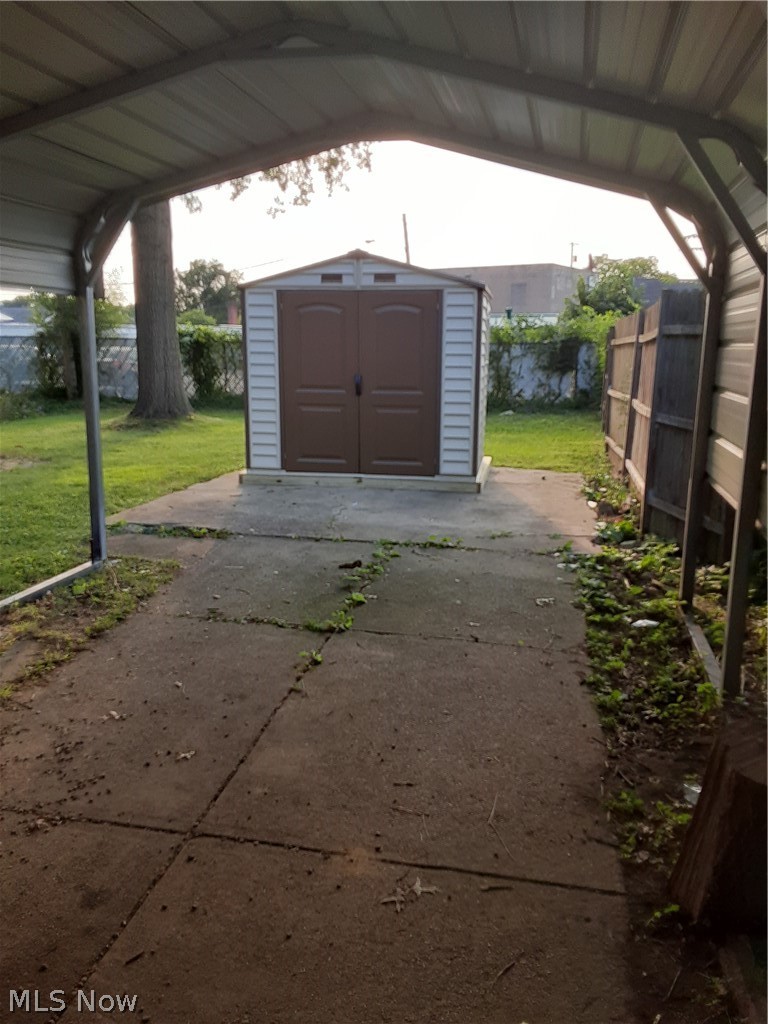 3916 Howard Street, Youngstown, OH - Photo 5