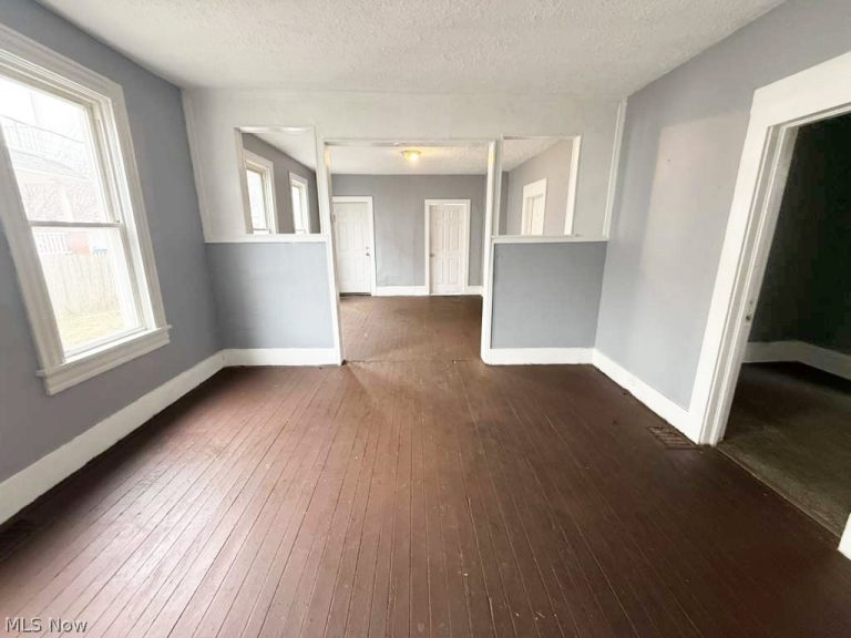 3206 50th Street, Cleveland, OH - Photo 6