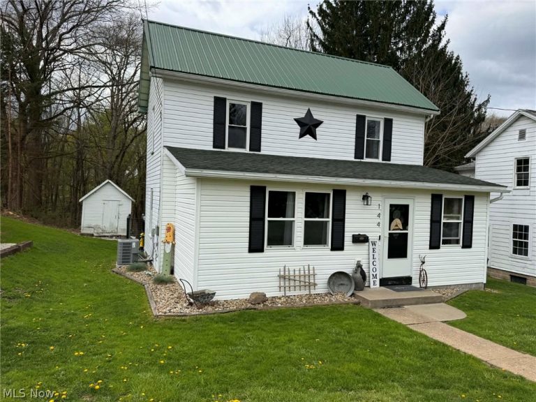 144 2nd Street, Carrollton, OH - Photo 2