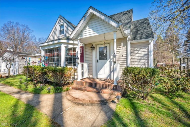 8031 Brichford Road, Mentor, OH - Photo 3