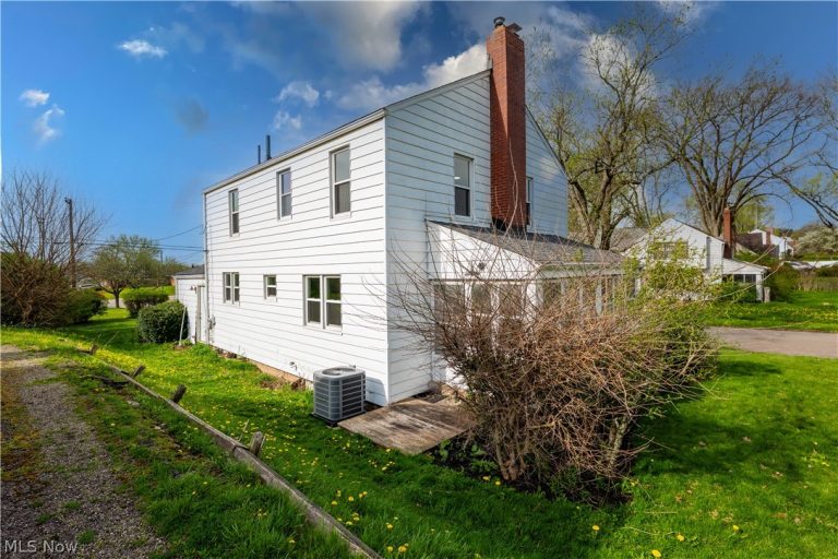 3122 Logan Avenue, Canton, OH - Photo 4