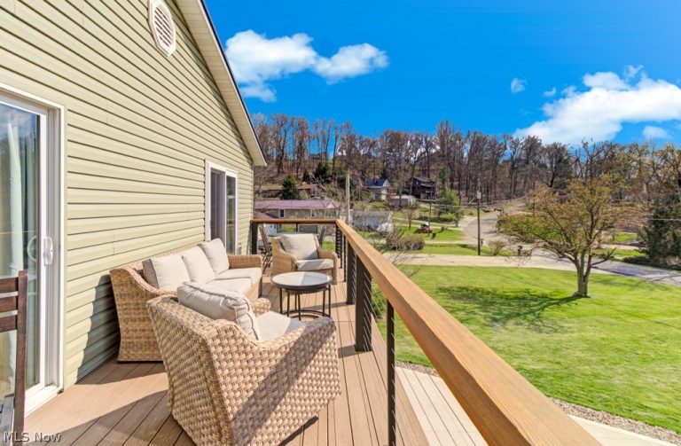 143 Cheyenne Trail, Malvern, OH - Photo 8