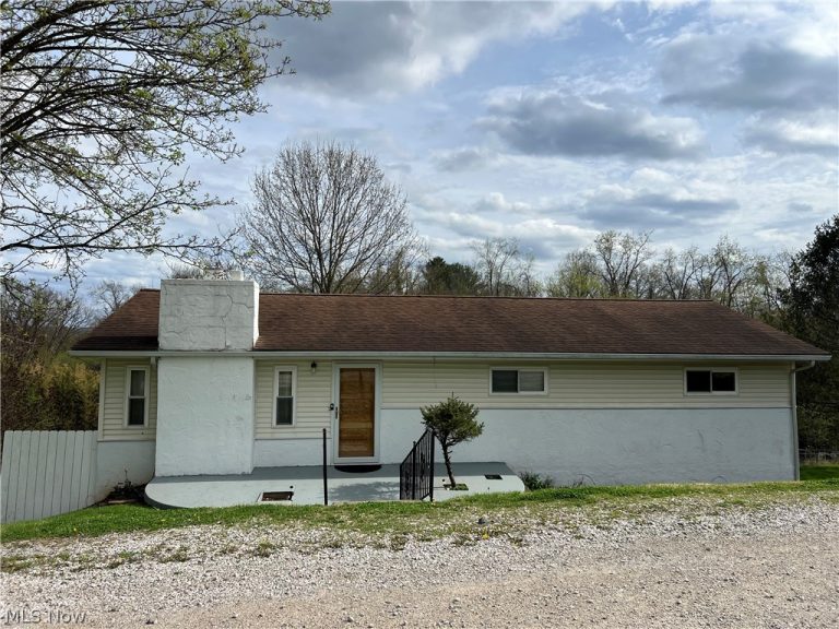 63 Terrace Drive, Washington, WV, 26181