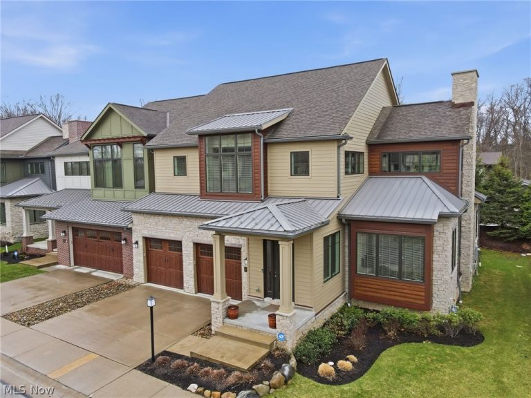 2440 Edgewood Trace, Pepper Pike, OH - Photo 5