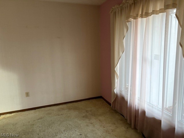 11801 Kenyon Drive, Hiram, OH - Photo 4