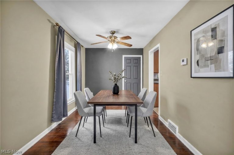 2506 Taylor Road, Cleveland Heights, OH - Photo 5
