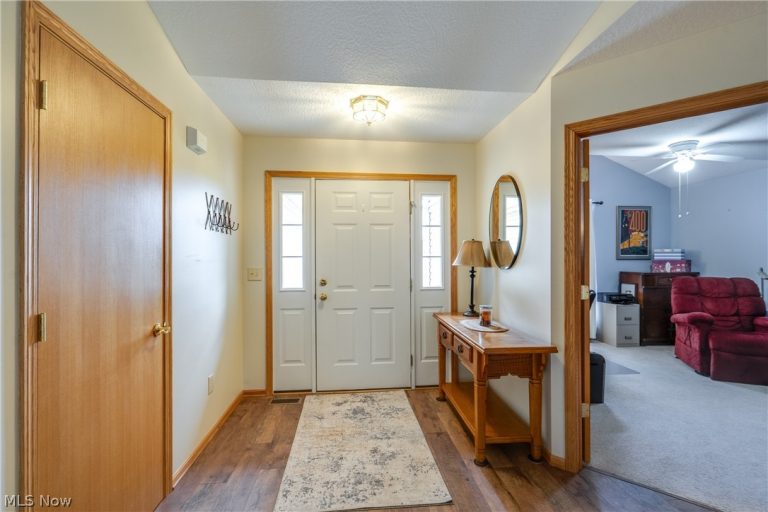 1481 Brookridge Avenue, Louisville, OH - Photo 3