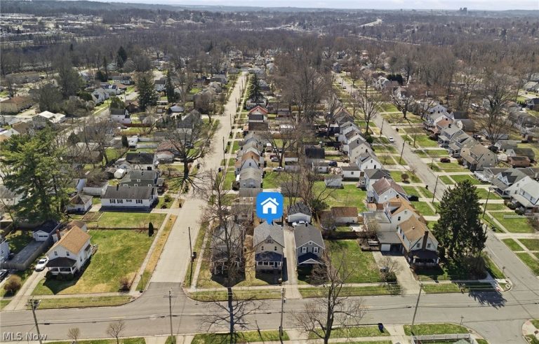 714 Grant Avenue, Cuyahoga Falls, OH - Photo 8