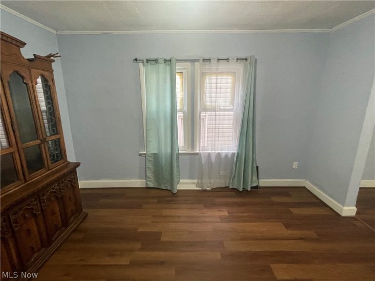 2125 7th Street, Akron, OH - Photo 6