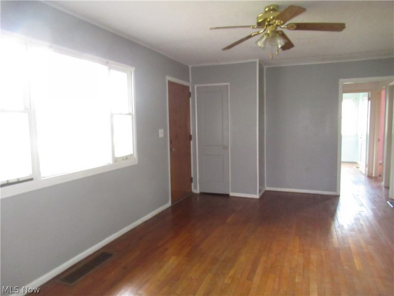 3026 38th Street, Canton, OH - Photo 8