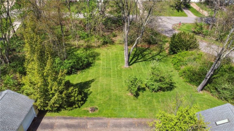 455 Montrose Avenue, Massillon, OH - Photo 6