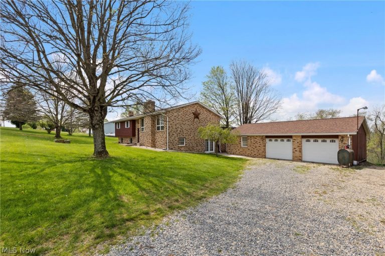 71770 Chini Orchard Road, Flushing, OH - Photo 2