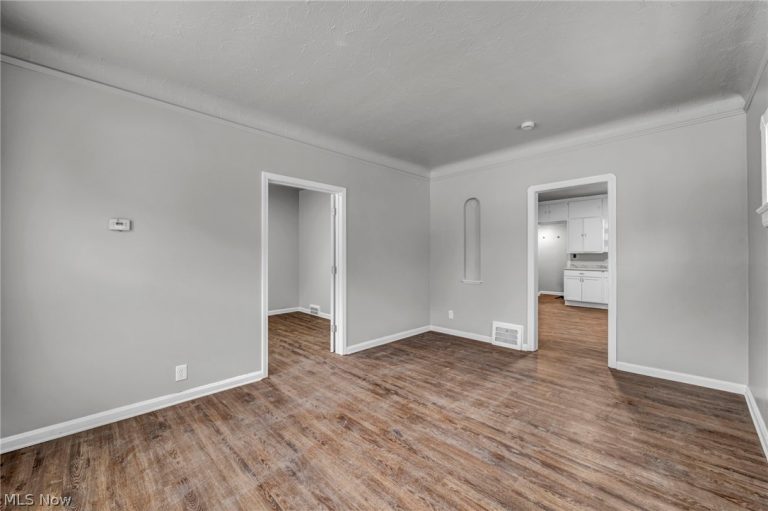 6610 Clark Avenue, Cleveland, OH - Photo 8