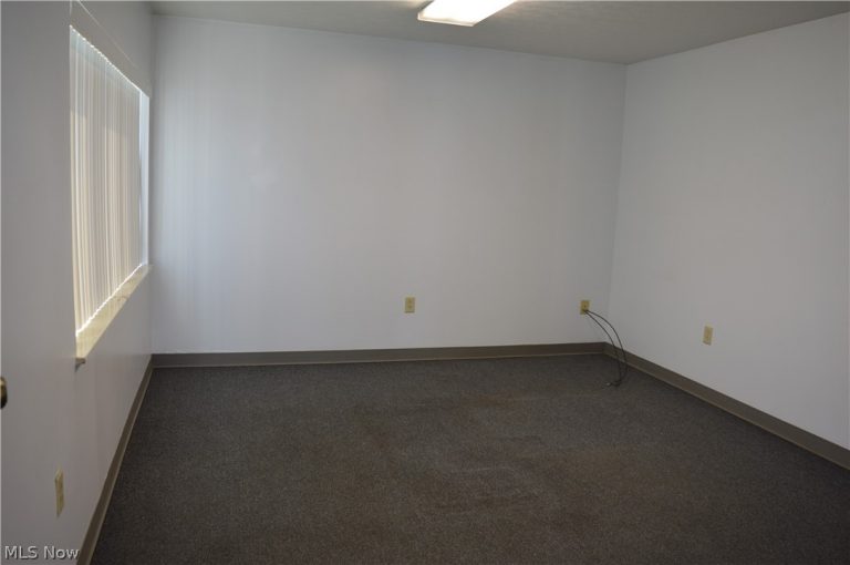 26420 State Route 7, Marietta, OH - Photo 6