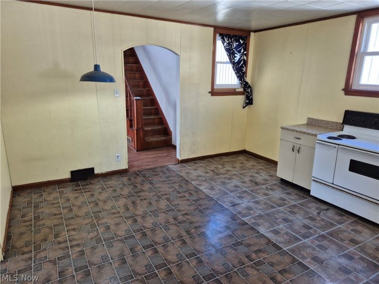 1002 Second Avenue, New Cumberland, WV - Photo 5
