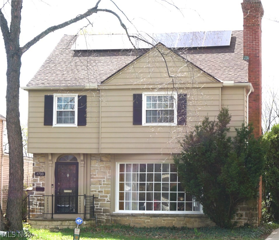 3710 Strandhill Road, Shaker Heights, OH