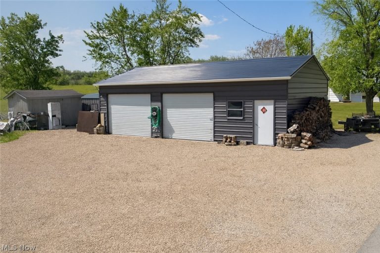 3995 Clay Pike Road, Cambridge, OH - Photo 3