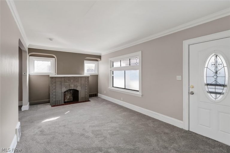 13305 Harvard Avenue, Cleveland, OH - Photo 8