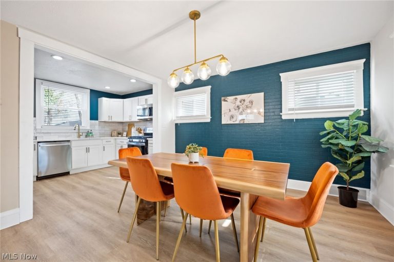 15401 Macauley Avenue, Cleveland, OH - Photo 8