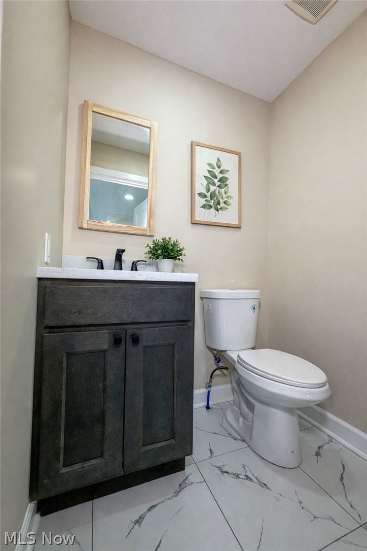 7911 1st Street, Masury, OH - Photo 6