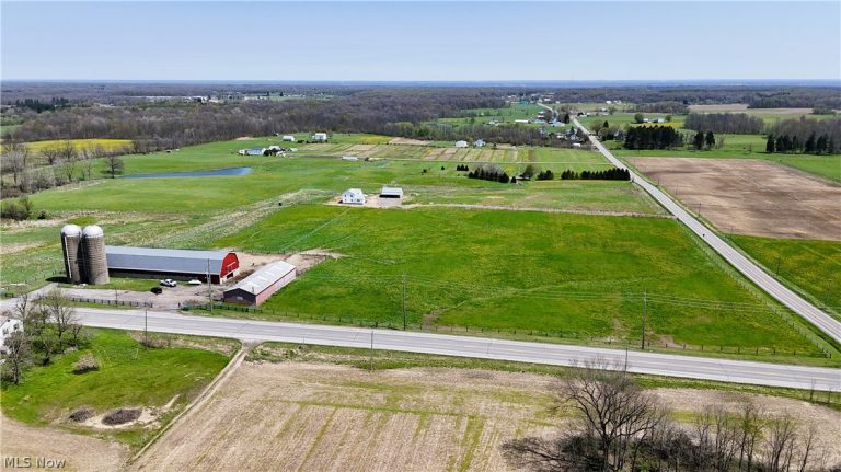 Madison Road, Middlefield, OH - Photo 4