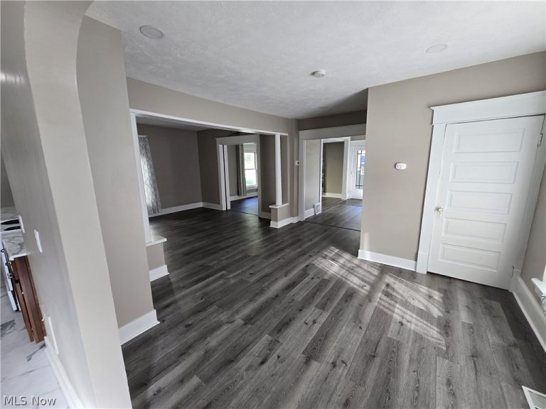 708 Bever Street, Wooster, OH - Photo 6