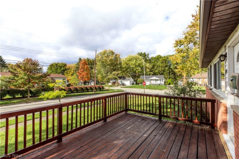 4155 Burton Drive, Stow, OH - Photo 5