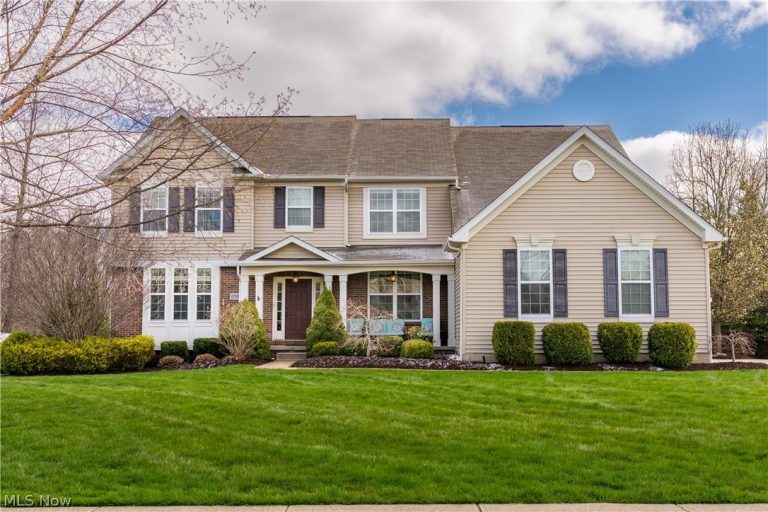 17159 Waterbridge Drive, North Royalton, OH, 44133