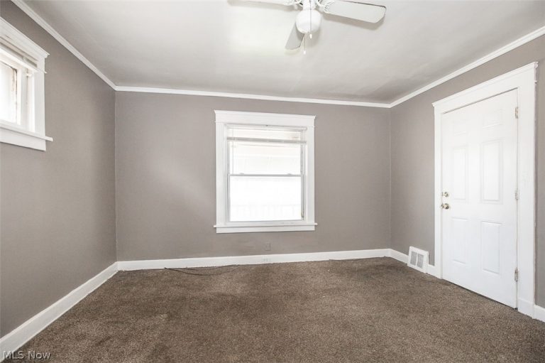 3233 132nd Street, Cleveland, OH - Photo 2