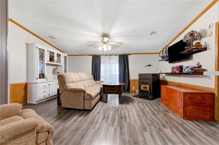 6502 Park Avenue, Bristolville, OH - Photo 4
