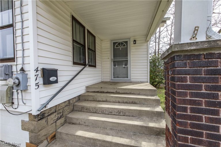 475 Sullivan Avenue, Akron, OH - Photo 4